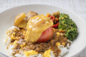 六甲バター株式会社 これもオムキーマカレー